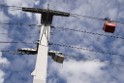 Koelner Seilbahn Gondel blieb haengen Koeln Linksrheinisch P195